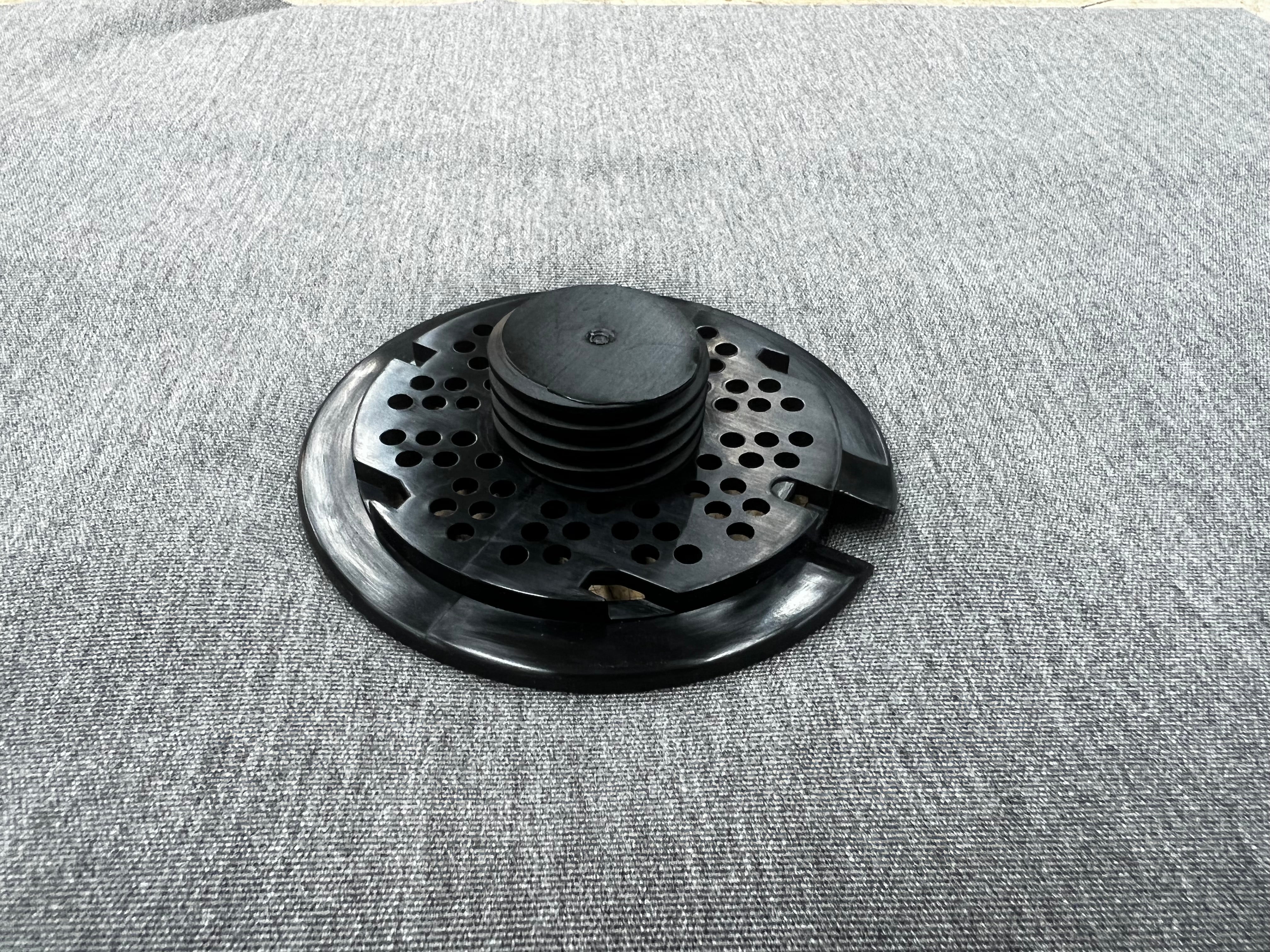 Boatvent 4 - Svart sys fast