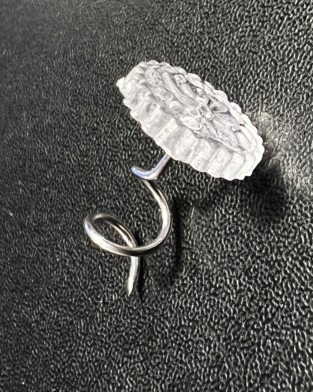 Nålar för bilinnertak