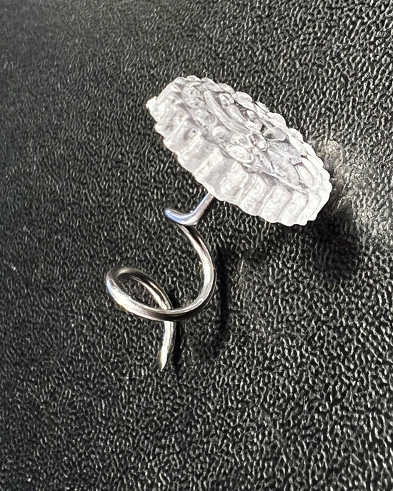 Nålar för bilinnertak